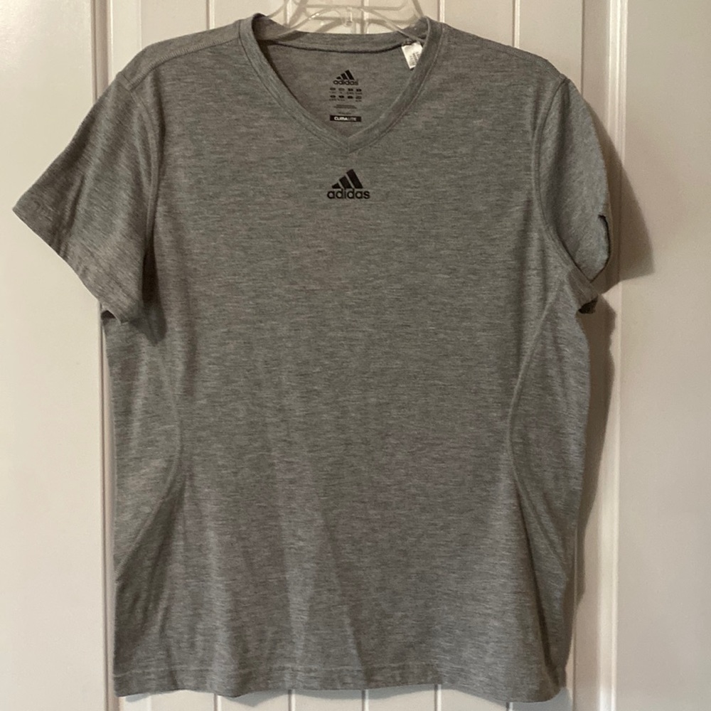 Adidas Climalite V neck Tee size XL